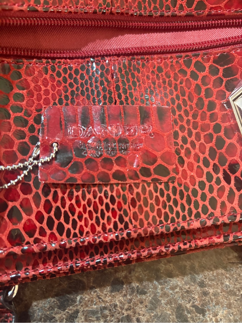 Danier Red Snake-Print Patent Leather Shoulder Bag - Picture 4 of 5